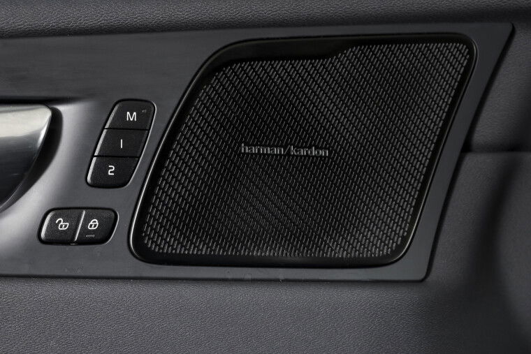 Volvo - XC60
