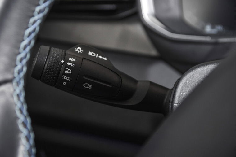 Lynk & Co - 01