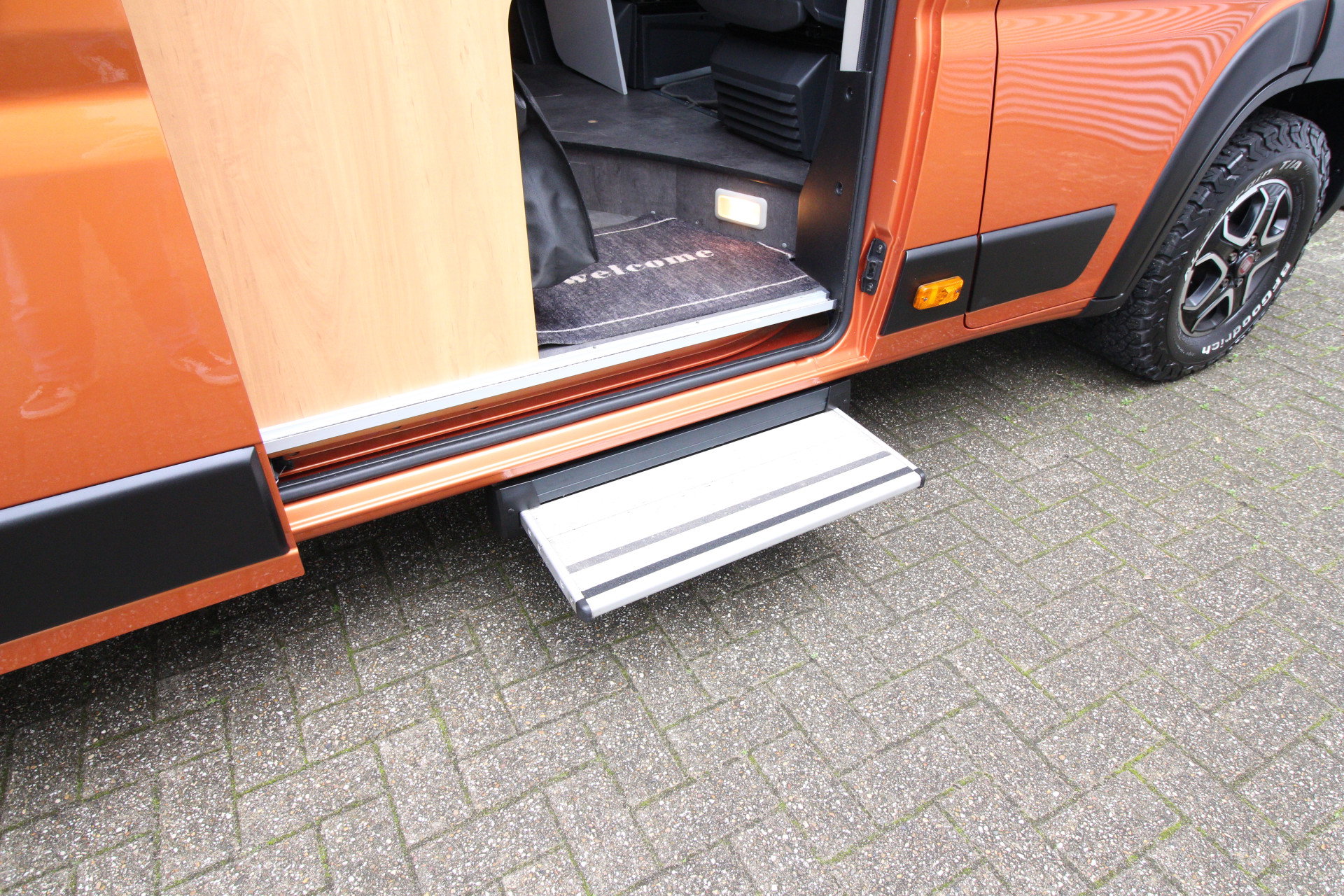 Pössl RoadCruiser 2023 160pk Automaat LUCHTVERING + Full Options D-Line - foto 6