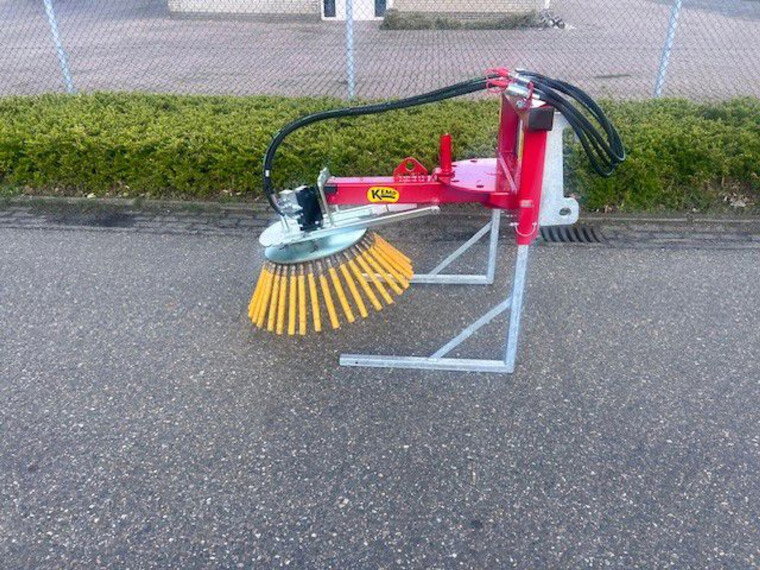 Foto van Kemp Onkruidborstel mechanisch zwenkbaar