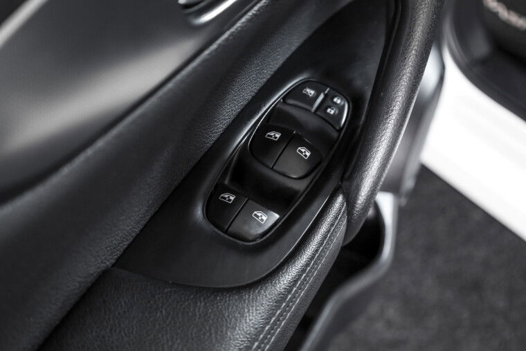 Nissan - QASHQAI