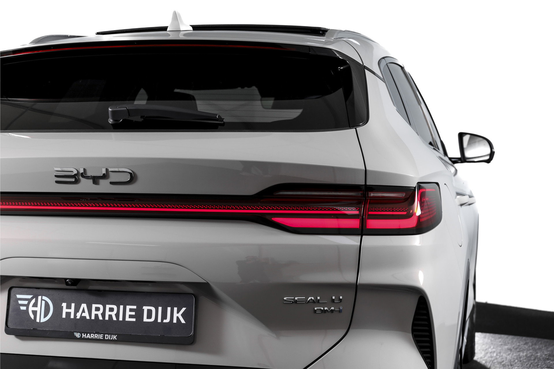 BYD - SEAL U