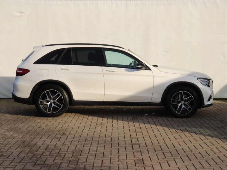 Mercedes-Benz - GLC