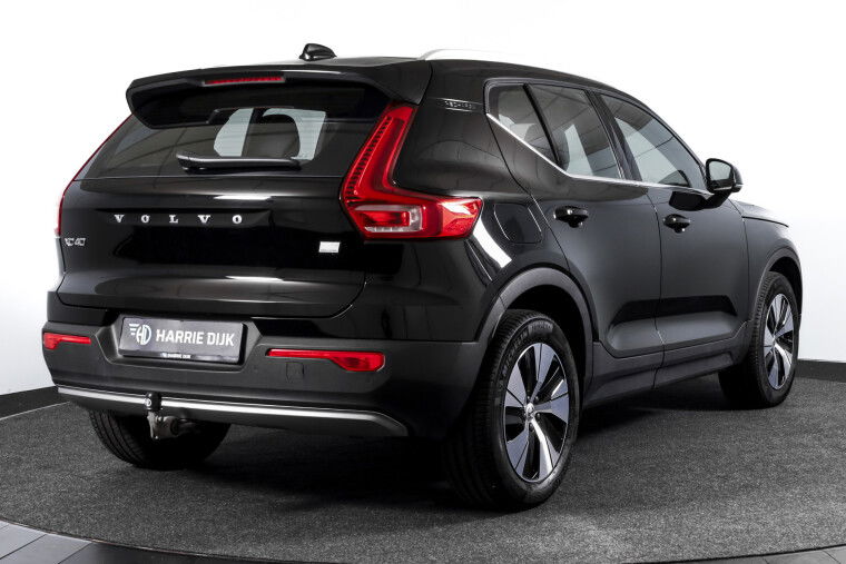Volvo - XC40