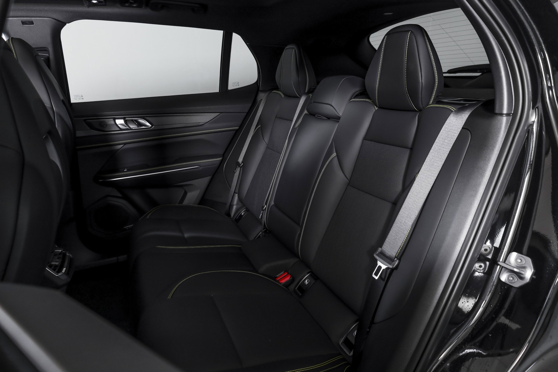 Lynk & Co - 01