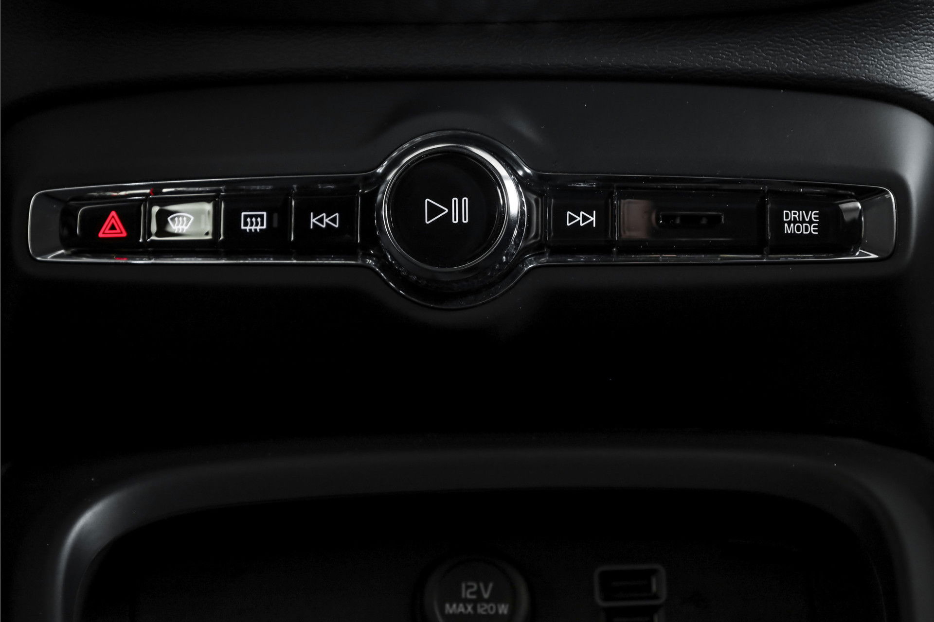 Volvo - XC40