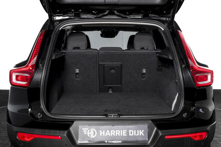 Volvo - XC40