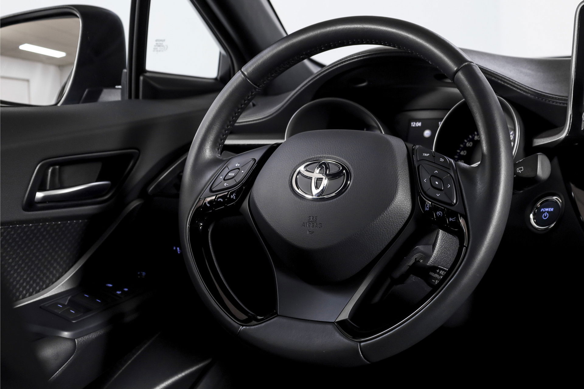 Toyota - C-HR