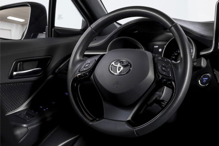 Toyota - C-HR