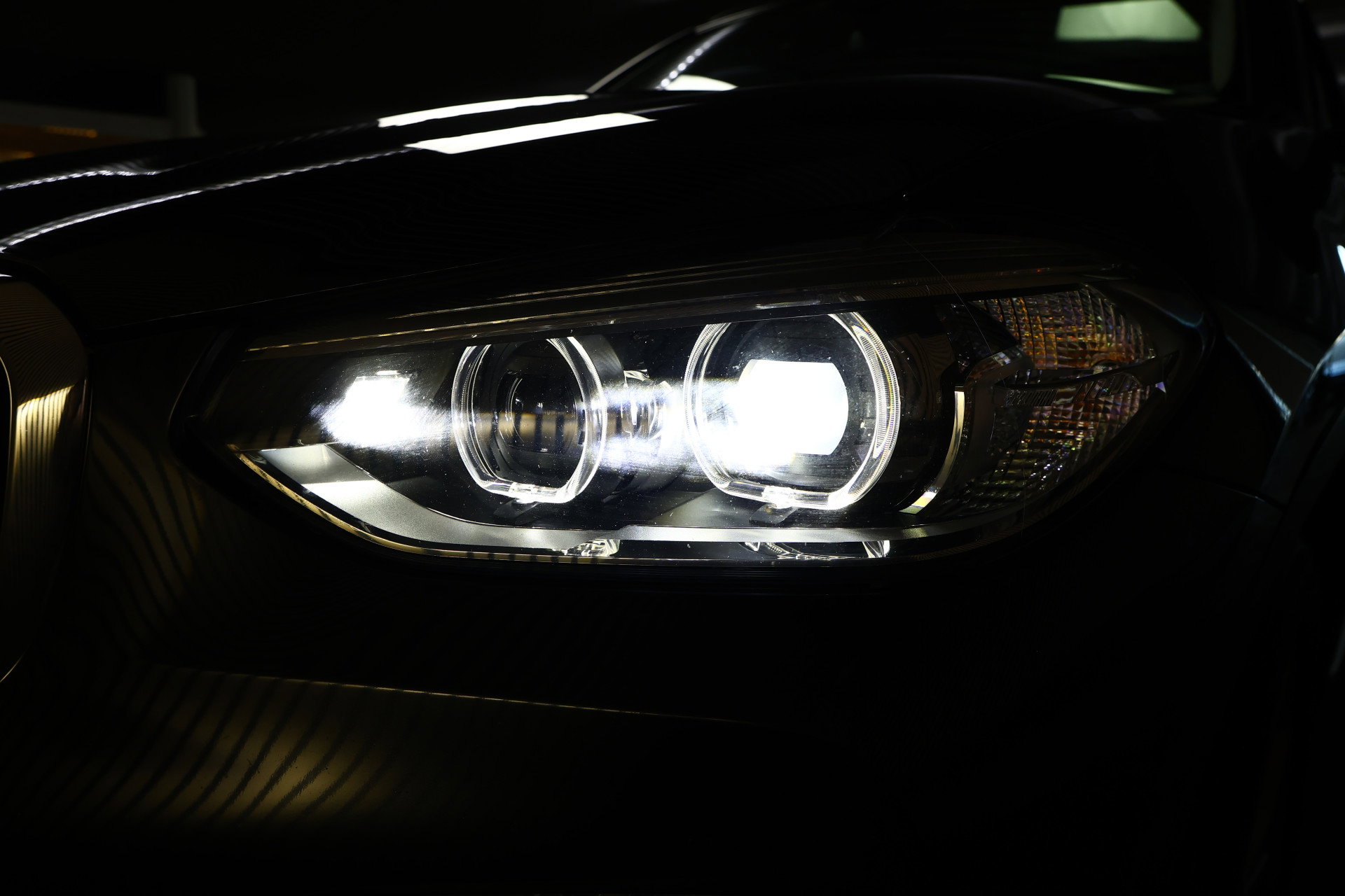 BMW xDrive20d AUT Executive PANO LEDER NAV FULL-LED PDC "18 - foto 33