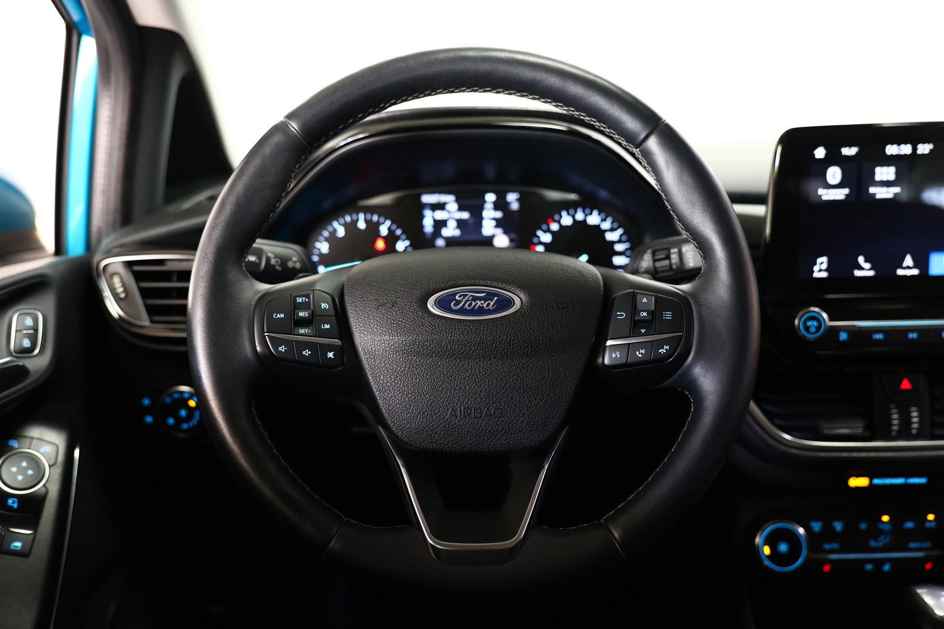 Ford 1.0 EcoBoost Titanium NAVI Automaat Camera PDC 4 x OP VOORRAAD Ass. - foto 22