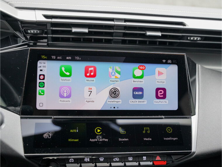 Apple Carplay/Android Auto