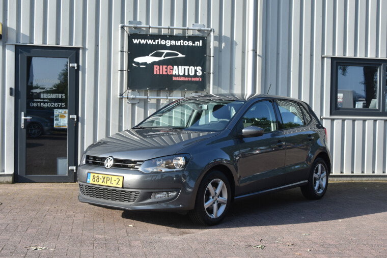 Foto van Volkswagen Polo 1.2 TSI BlueMotion Comfort Edition. Airci!!!, LMV, All season!!!