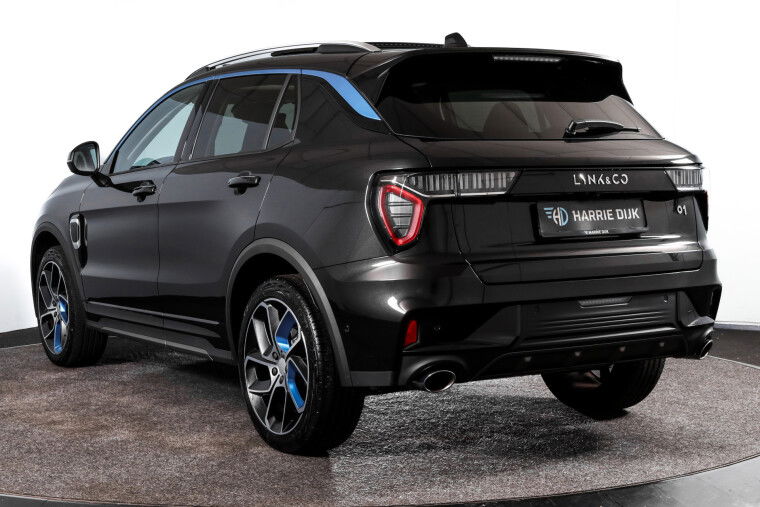 Lynk & Co - 01