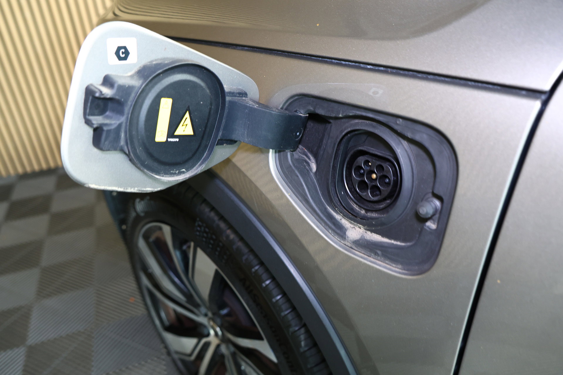 Volvo 1.5 T5 Recharge R-Design AVM H&K CARPLAY MEMORY NAVI CLIMA ACC CAMERA STOELVW '22 - foto 40