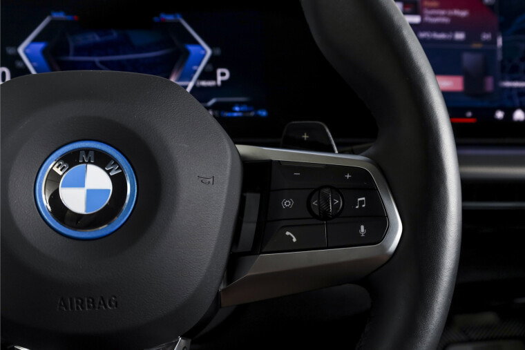 BMW - X1