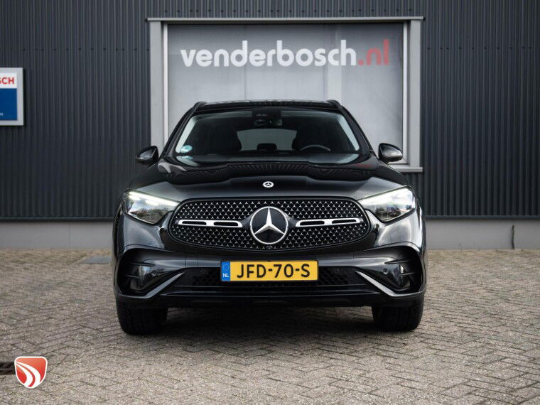 Mercedes-Benz GLC 300e 4MATIC AMG Line | Night | Pano | Memory