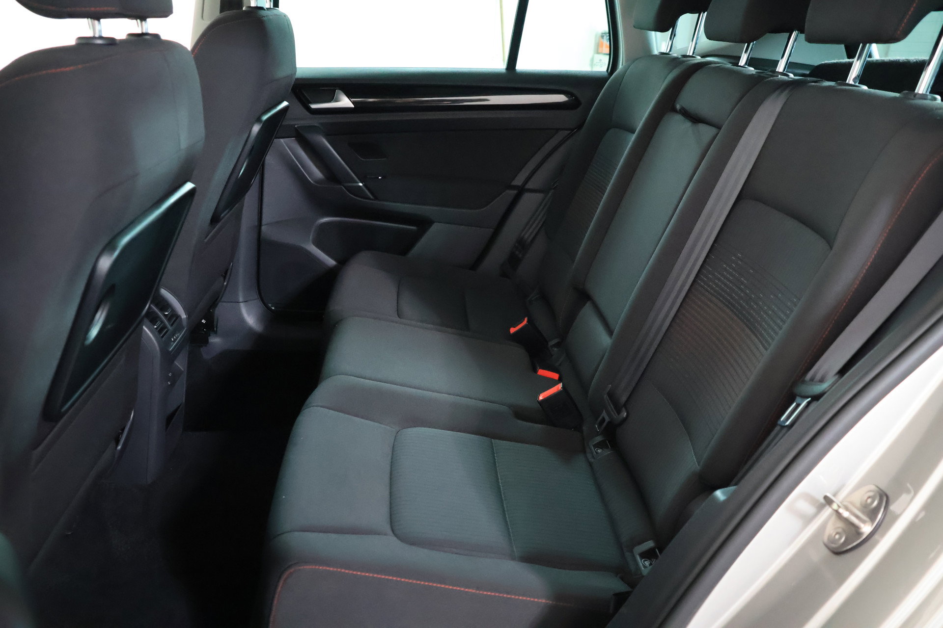 Volkswagen Golf SportsVan