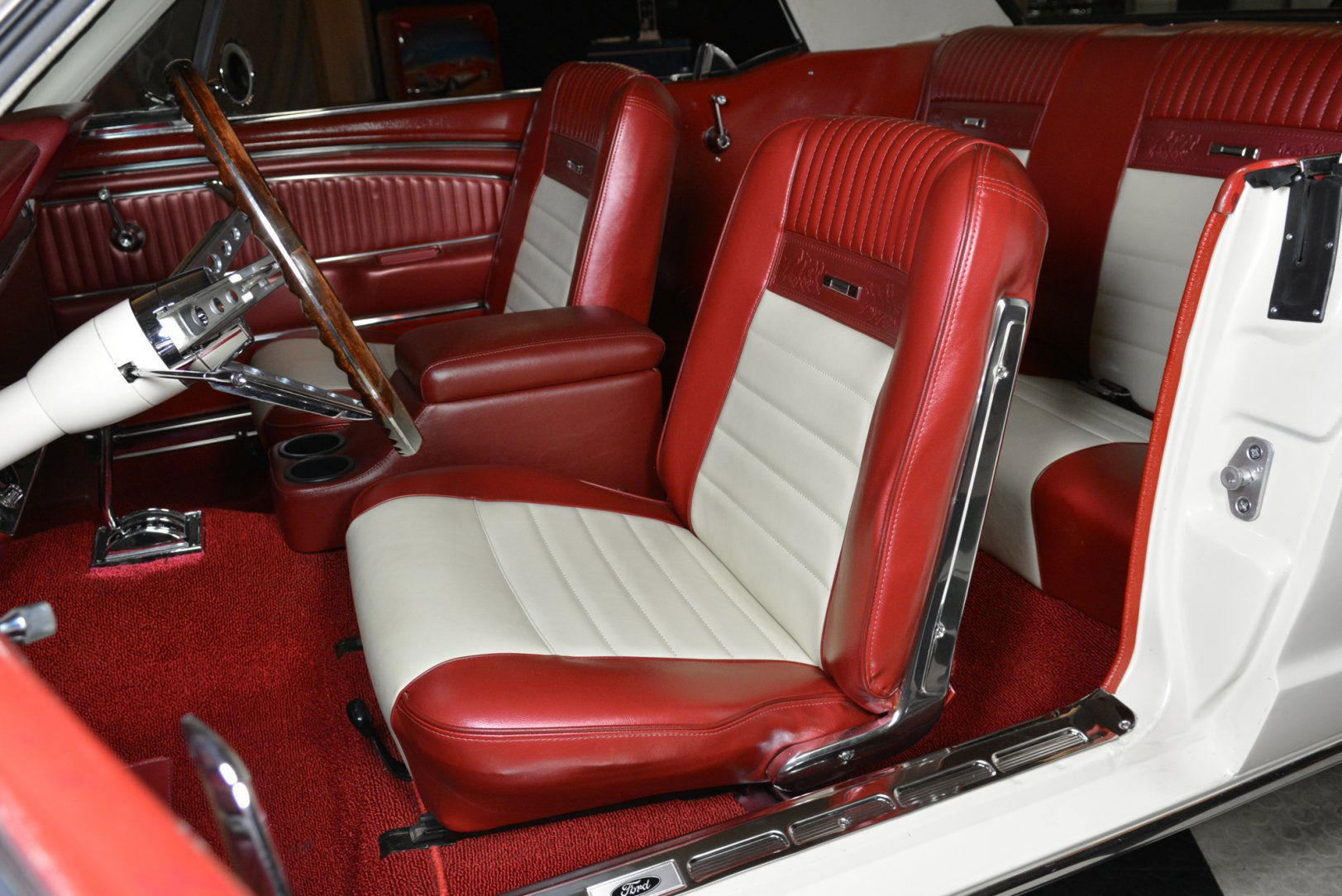 Ford Mustang Coupe – RD Classics