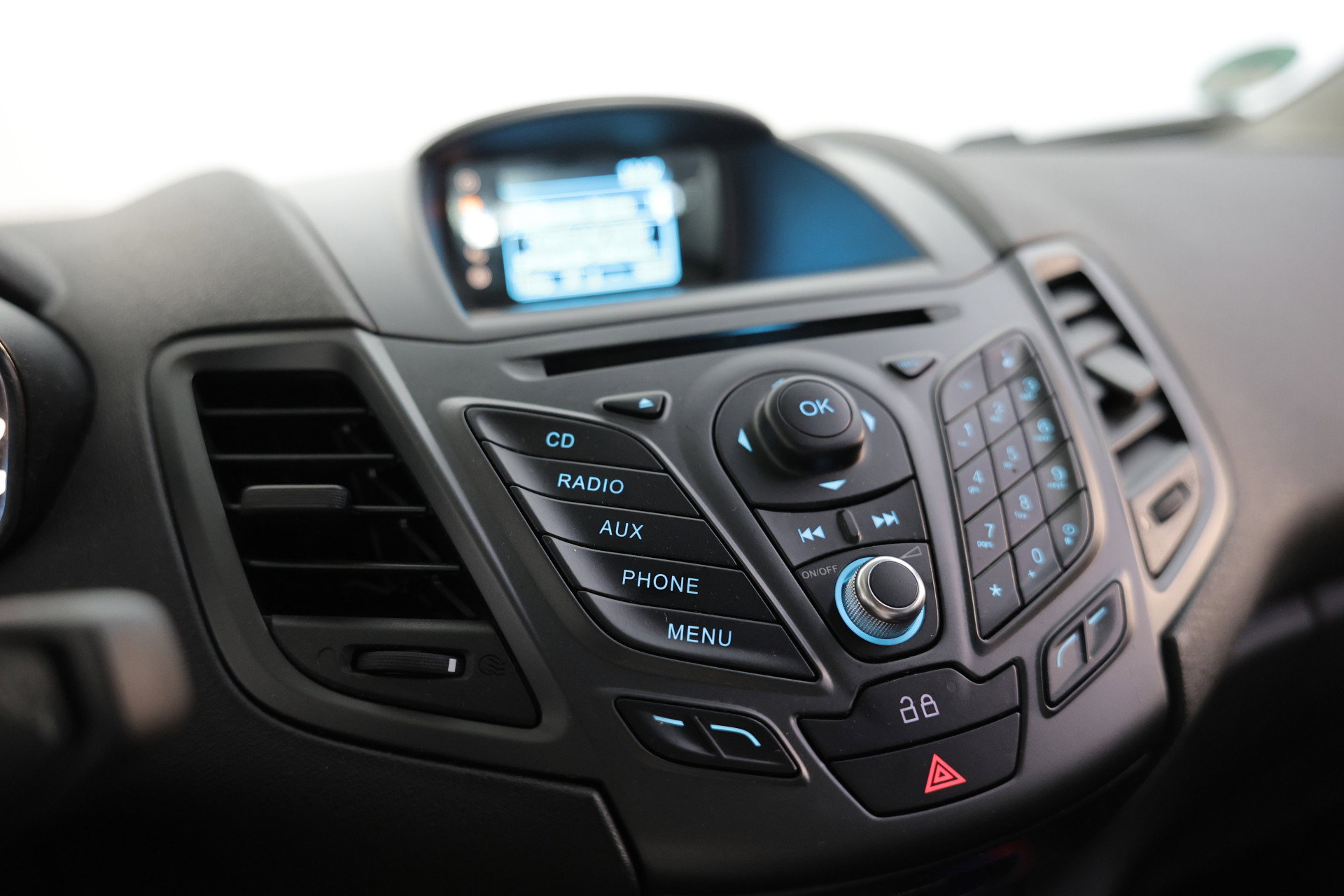 Ford 1.0 EcoBoost Titanium AUTOMAAT BT AIRCO 101pk LMV '14 - foto 15