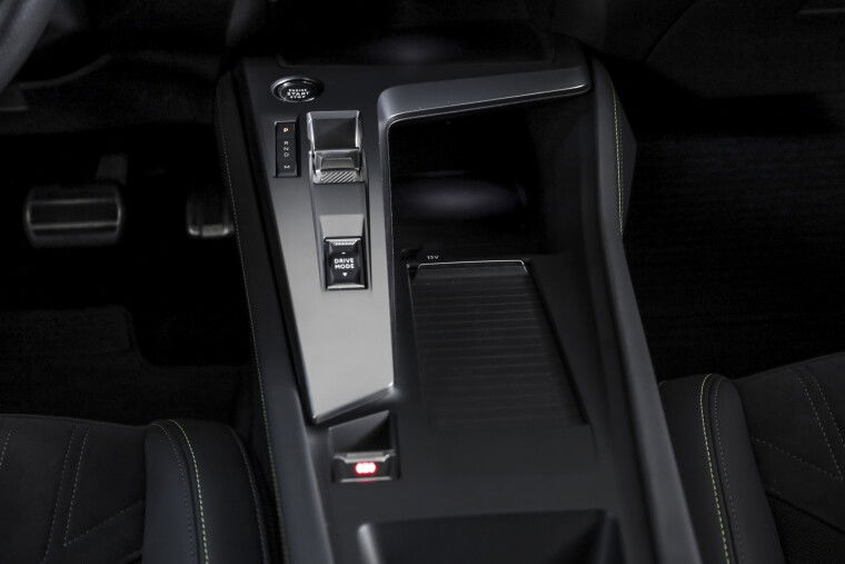 Peugeot - 308