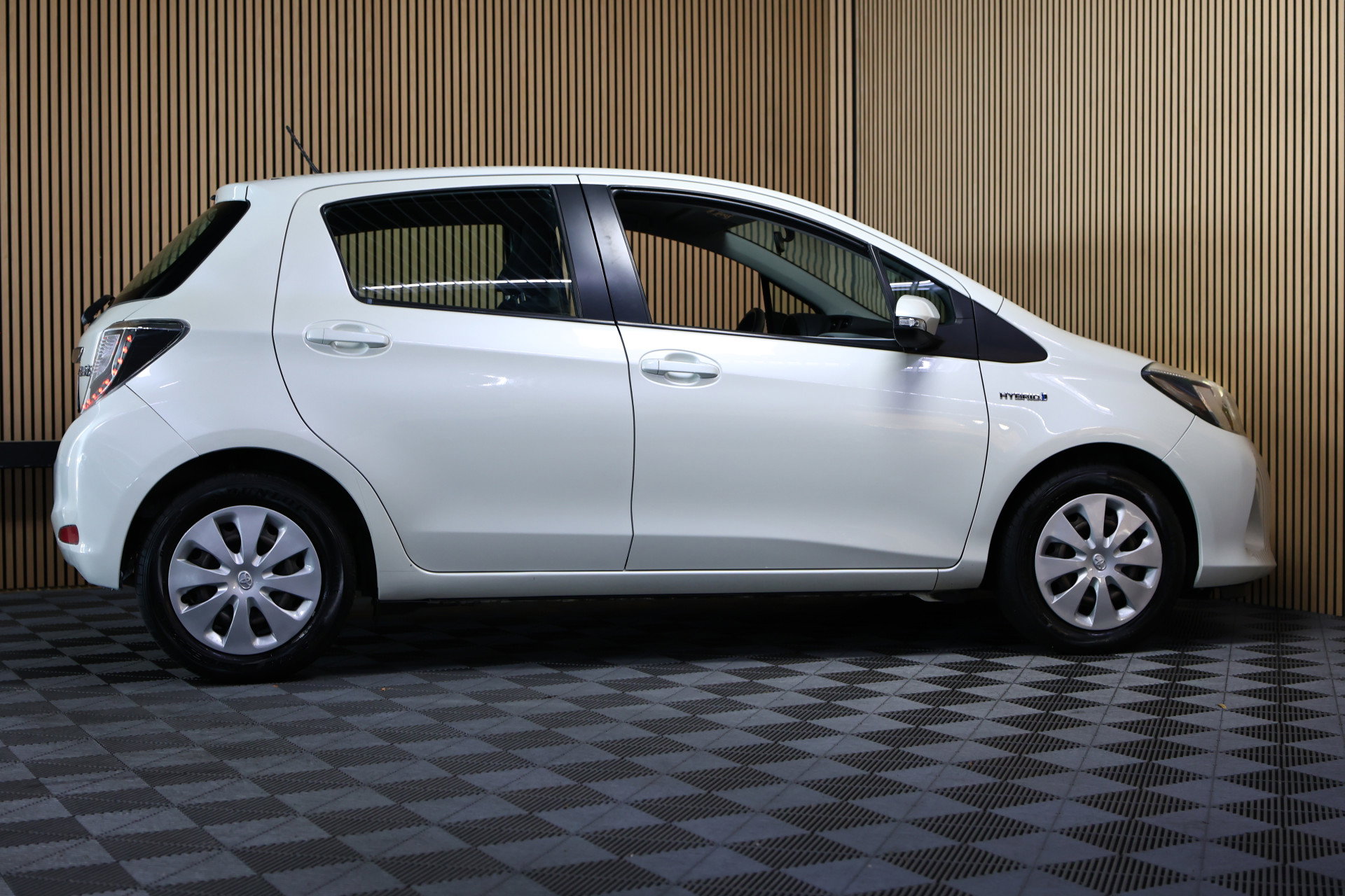 Toyota 1.5 Full Hybrid Comfort CLIMA RADIO AUTOMAAT "14 - foto 6