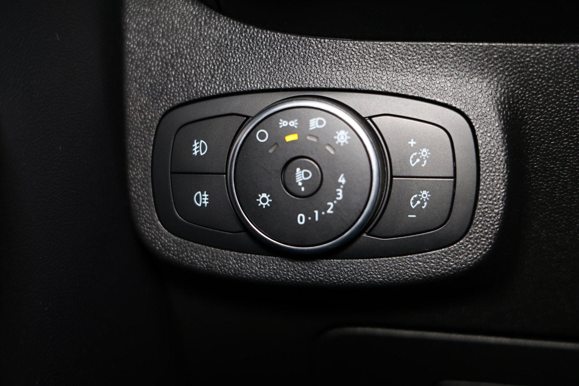 Ford 1.0 EcoBoost Titanium X AUTOM B&O NAVI CLIMA PDC LANE STOEL+STUUR VW "20 + - foto 15