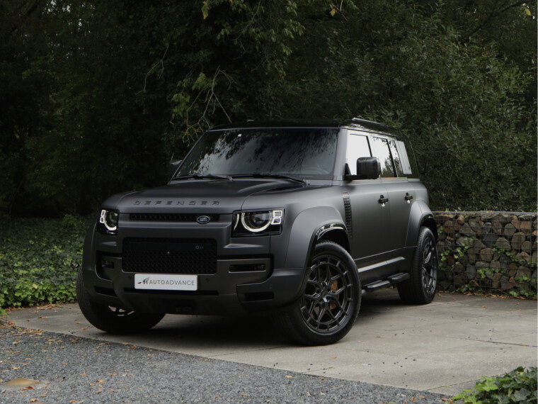 Foto van Land Rover Defender 110 4.4 P635 Octa Edition One Urban X Vossen
