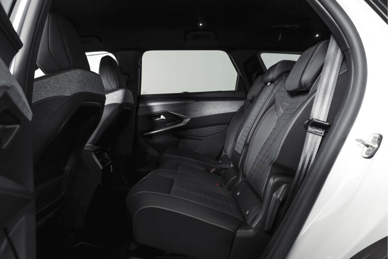 Peugeot - 5008