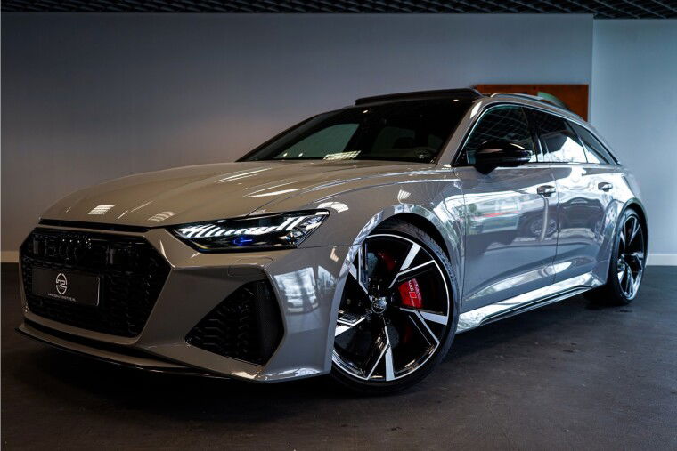 Foto van Audi RS6 Avant TFSI Quattro 600PK NARDO | Keramisch | Panorama | 3D B&O | Suede | ALLE OPTIES! Garantie