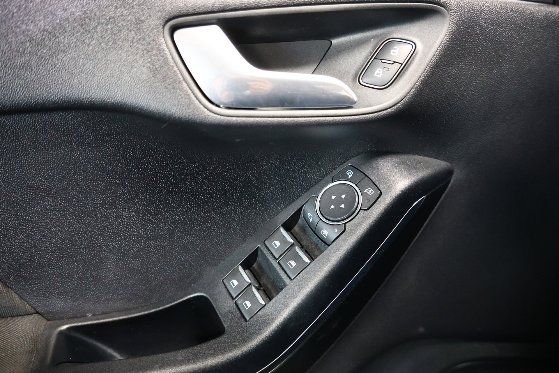 Ford 1.0 EcoBoost Titanium B&O NAVI CLIMA CARPLAY PDC StoelVW PDC PARKass. '18 - foto 14