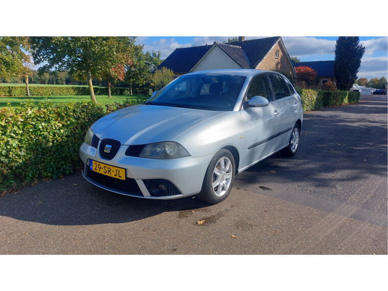 Foto van SEAT Ibiza 1.4-16V Sensation