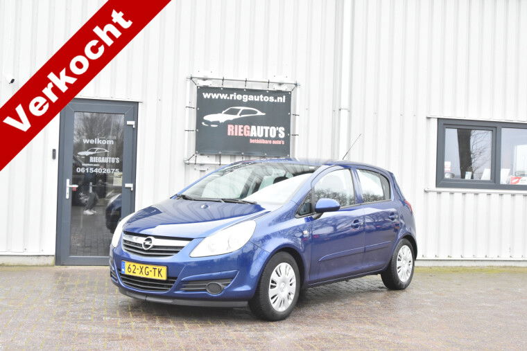 Foto van Opel Corsa 1.4-16V Business. 5 Deurs, Airco, Cruise!!