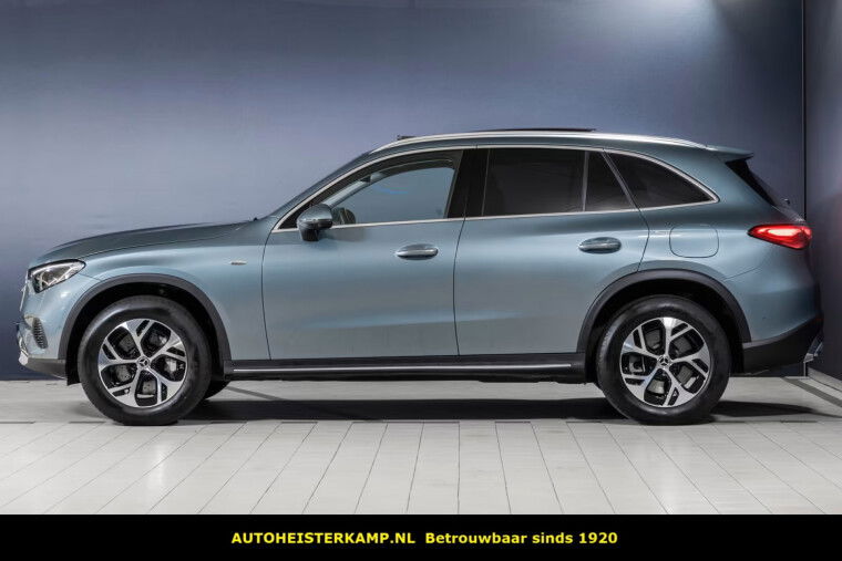 Mercedes-Benz GLC 300de 4MATIC Plug-in Hybrid Panoramadak Stoelkoeling Head-Up Memory Trekhaak LED Keyless-Go Stuurverwarming Stoelverwarming