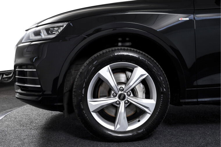 Audi - Q5