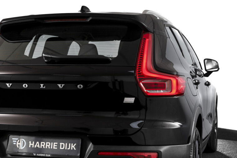 Volvo - XC40
