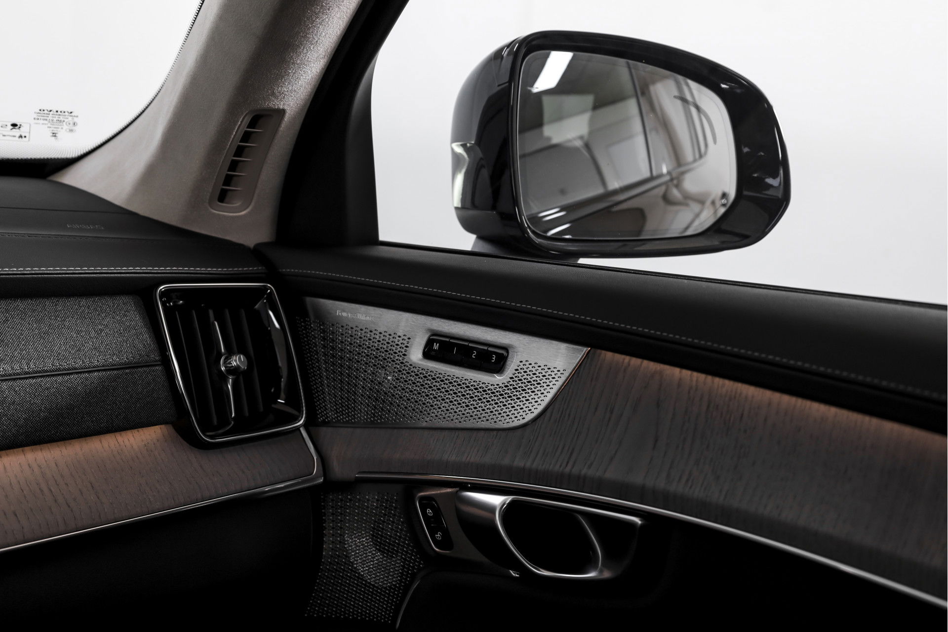 Volvo - XC90