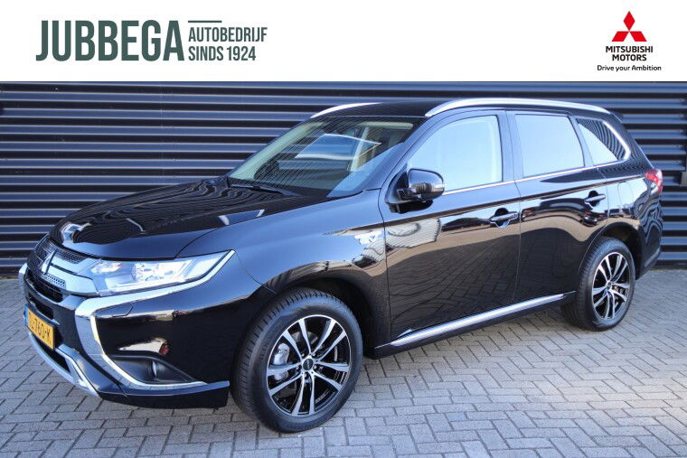 Foto van Mitsubishi Outlander 2.4 PHEV Pure