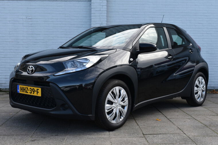 Foto van Toyota Aygo X 1.0 VVT-i MT Play 72 pk