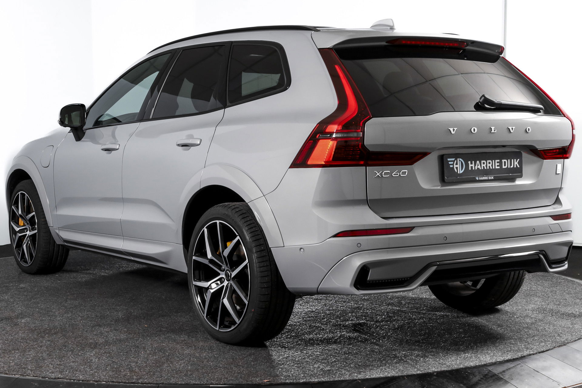 Volvo - XC60
