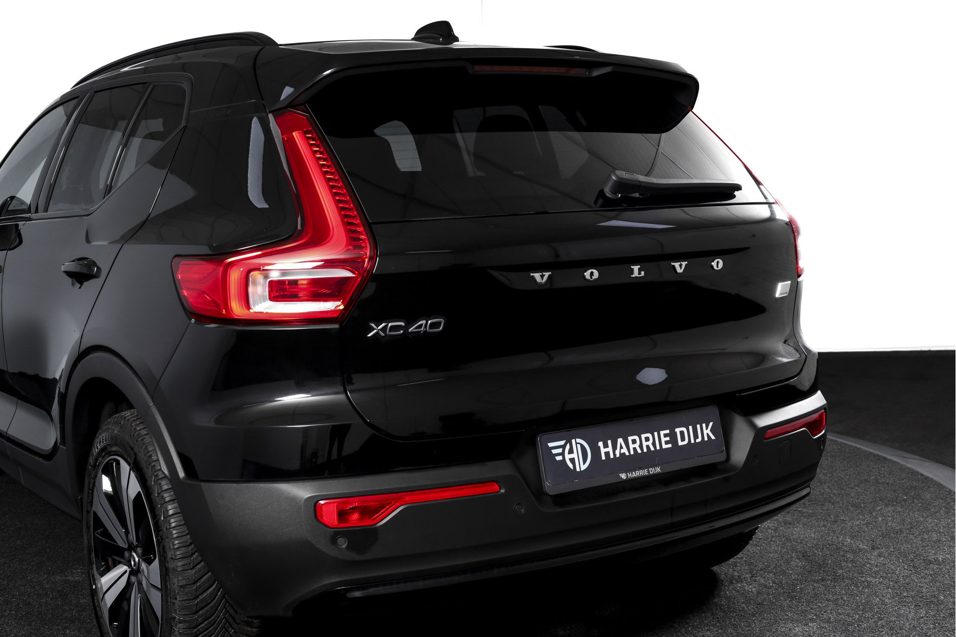 Volvo - XC40