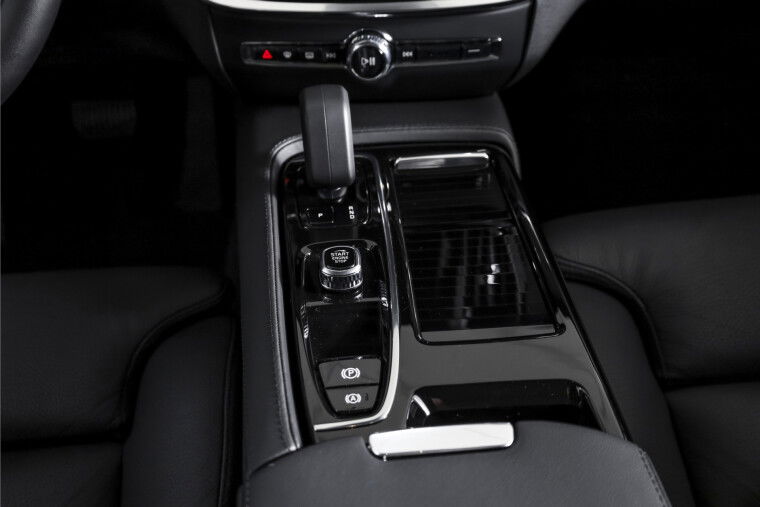 Volvo - V60