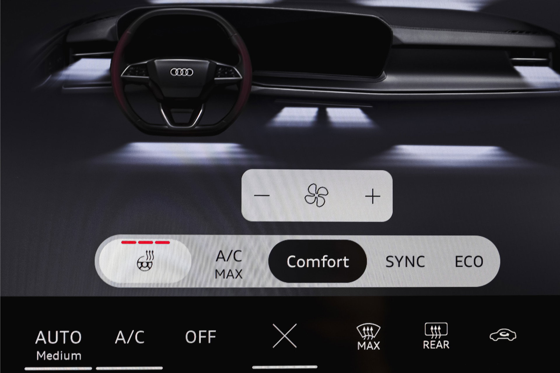 Audi - Q3