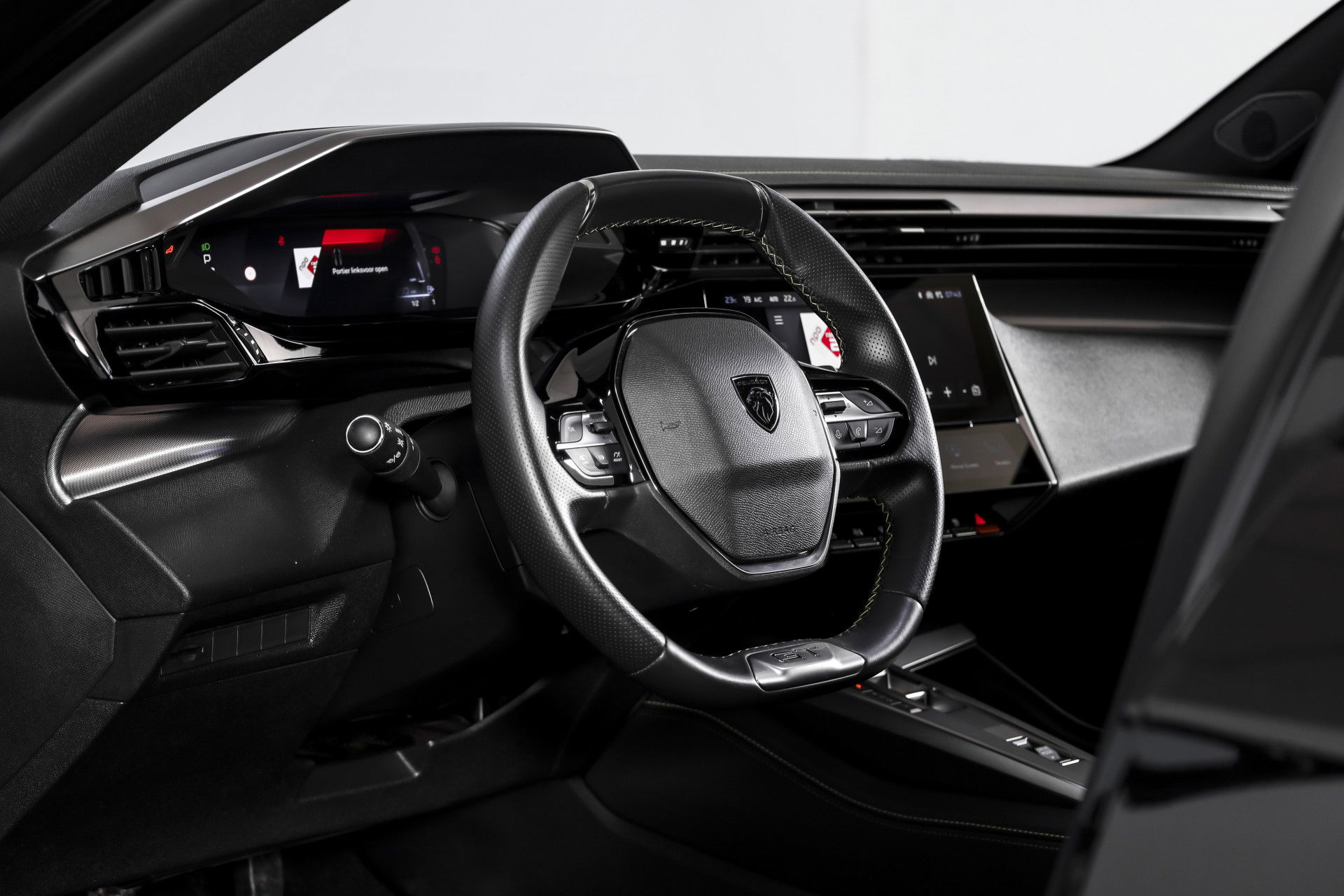 Peugeot - 308