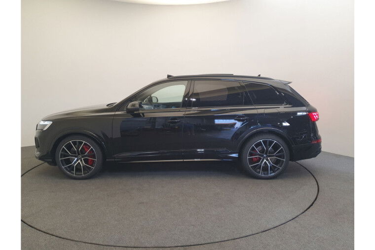 Audi Q7 60 TFSI e quattro Pro Line S Competition 490 PK Panoramadak, Trekhaak, Massage, Stoelkoeling, Head-Up, Luchtvering, 22"
