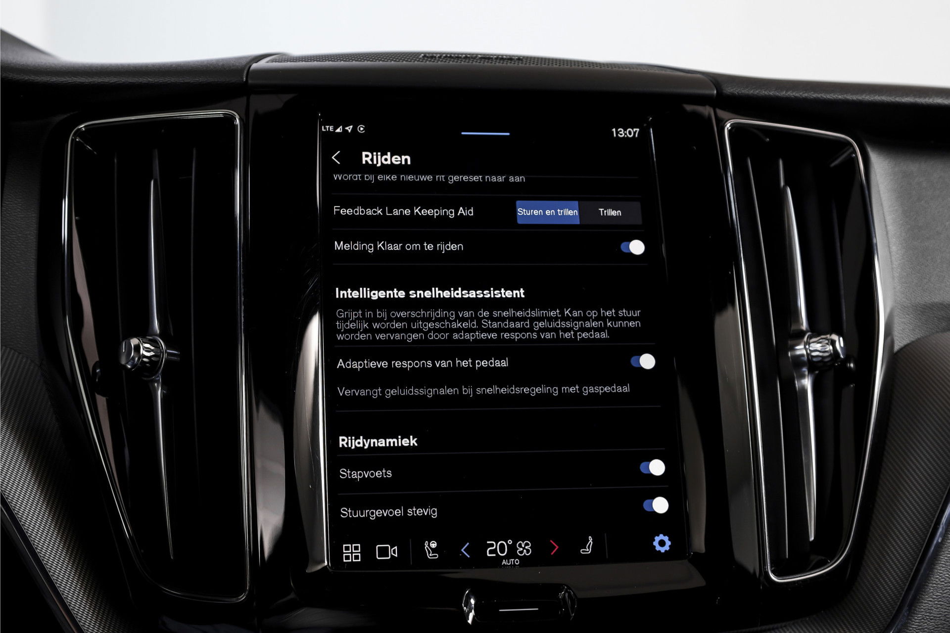 Volvo - XC60