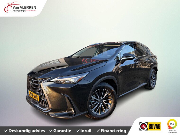 Foto van Lexus NX 450h+ AWD Luxury Line TREKHAAK LEDER