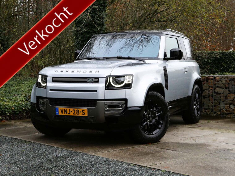 Foto van Land Rover Defender 3.0 D300 90 MHEV X-Dynamic S