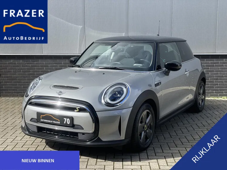 Foto van MINI Cooper Business SE