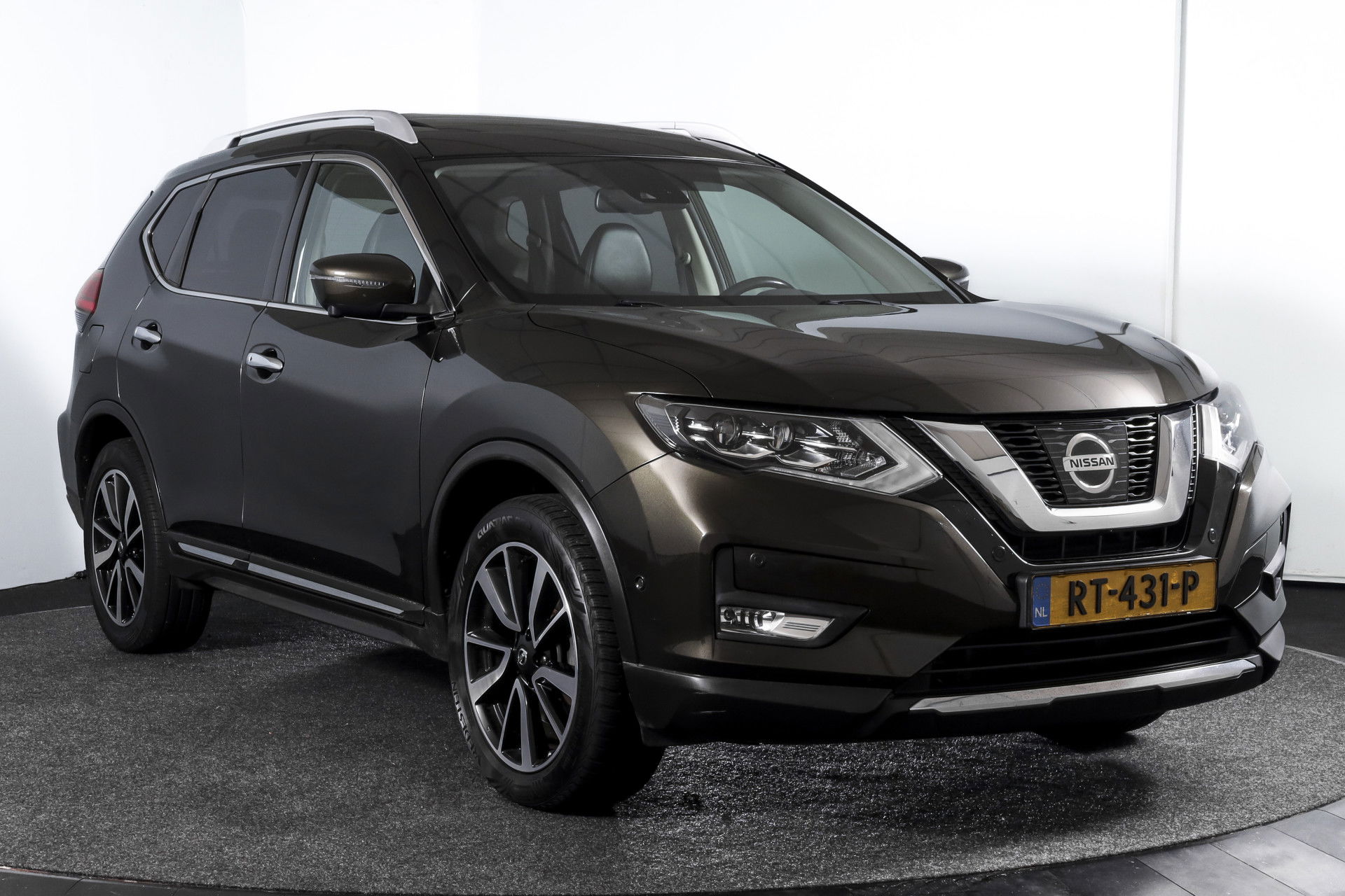 Nissan - X-Trail